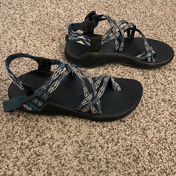 Chacos, women’s size 9 - Picture 2 of 5